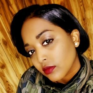 Meet your Posher, Morena